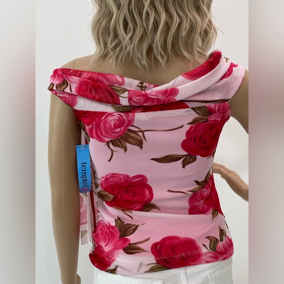 NWT Red Roses Top - Picture 5 of 8